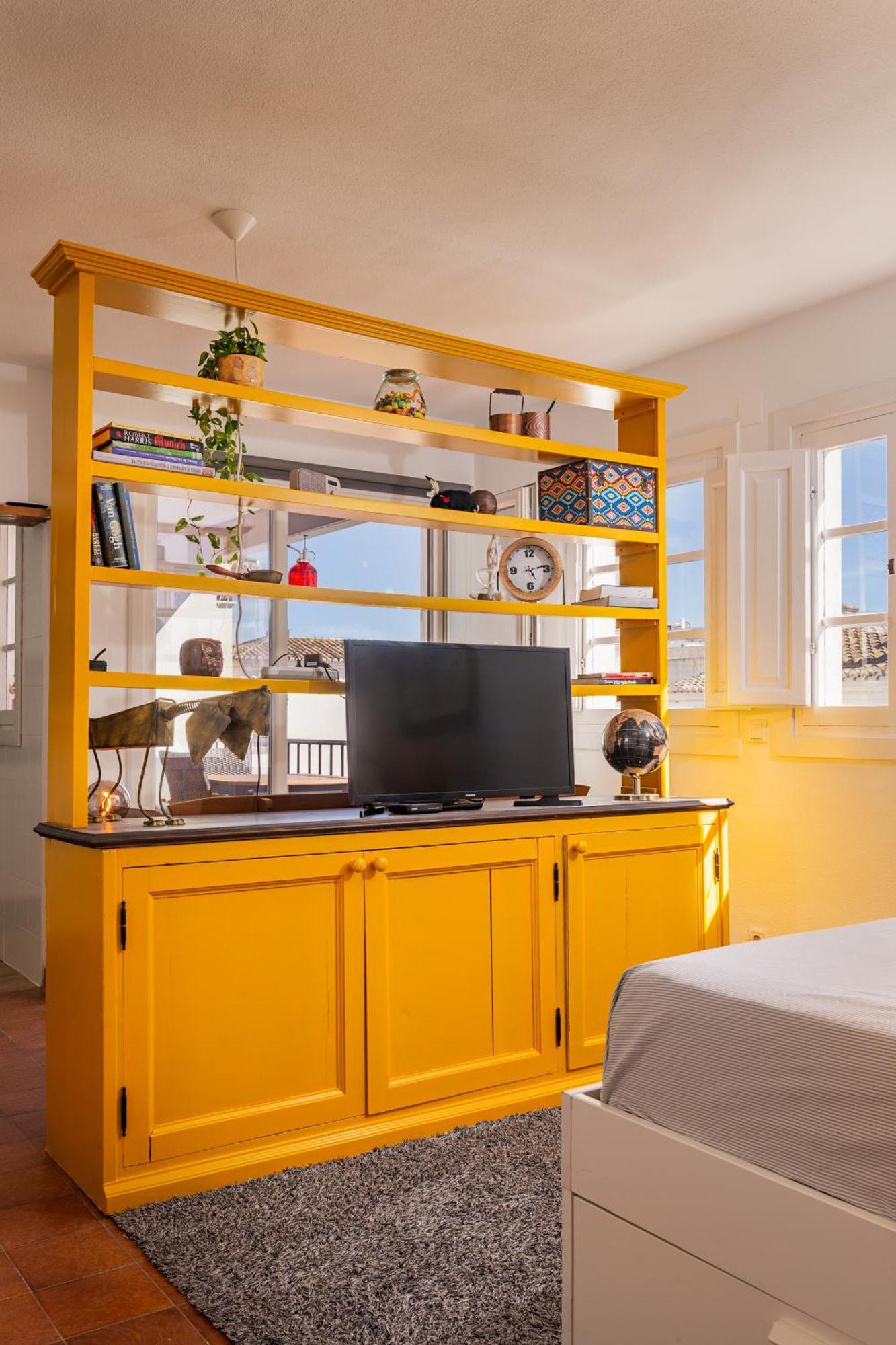 Duquesa Port Studio Apartment - Bright Sunlit Terrace มานิลบา ภายนอก รูปภาพ