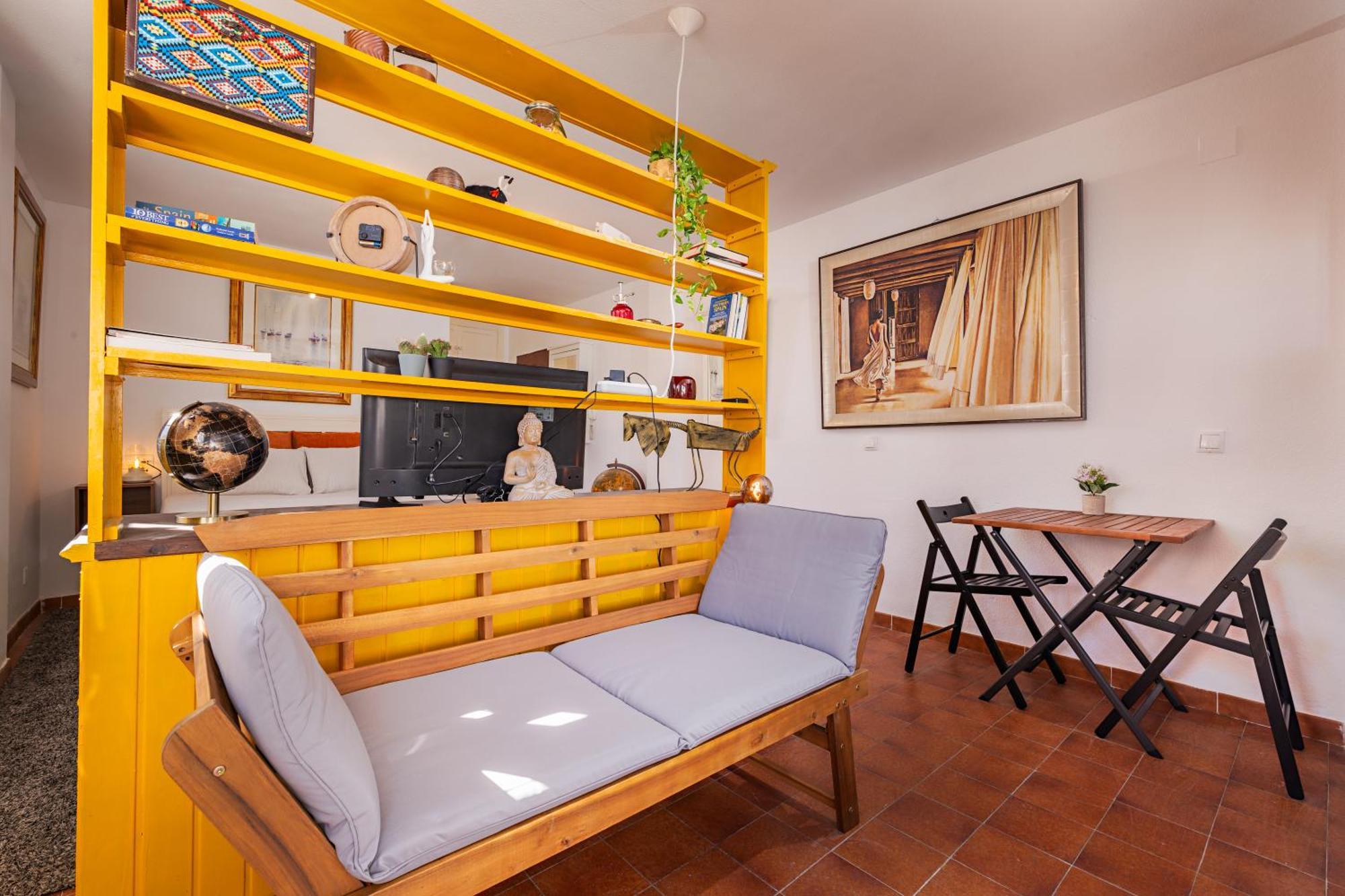 Duquesa Port Studio Apartment - Bright Sunlit Terrace มานิลบา ภายนอก รูปภาพ